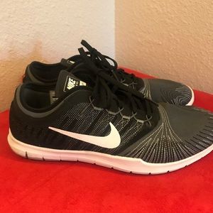 Nike Black, Gray & White Women’s Sneaker